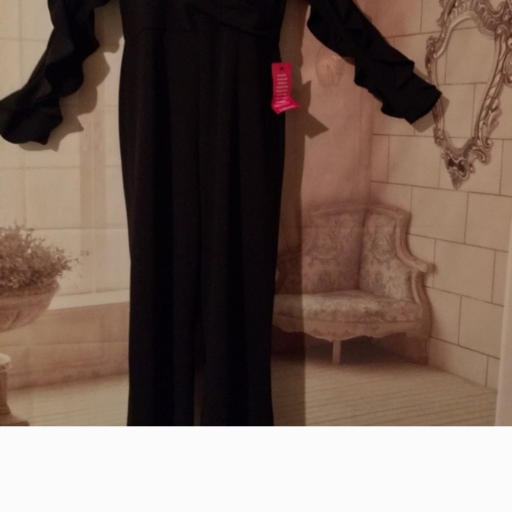 Nwot Elegant Black Lace Versatile Rouched JUMPSUIT - Picture 5 of 16